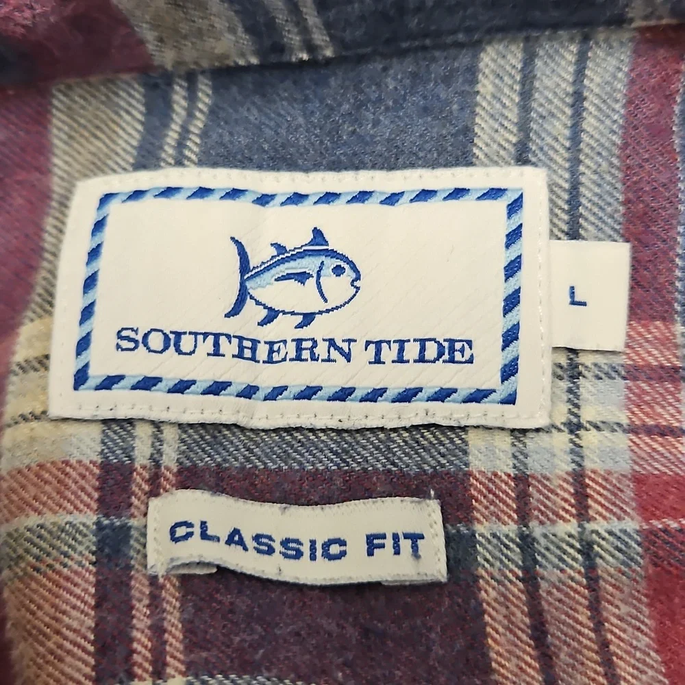 Southern Tide, Classic Fit Button Front, long sleeve shirt, size large - Picture 8 of 10